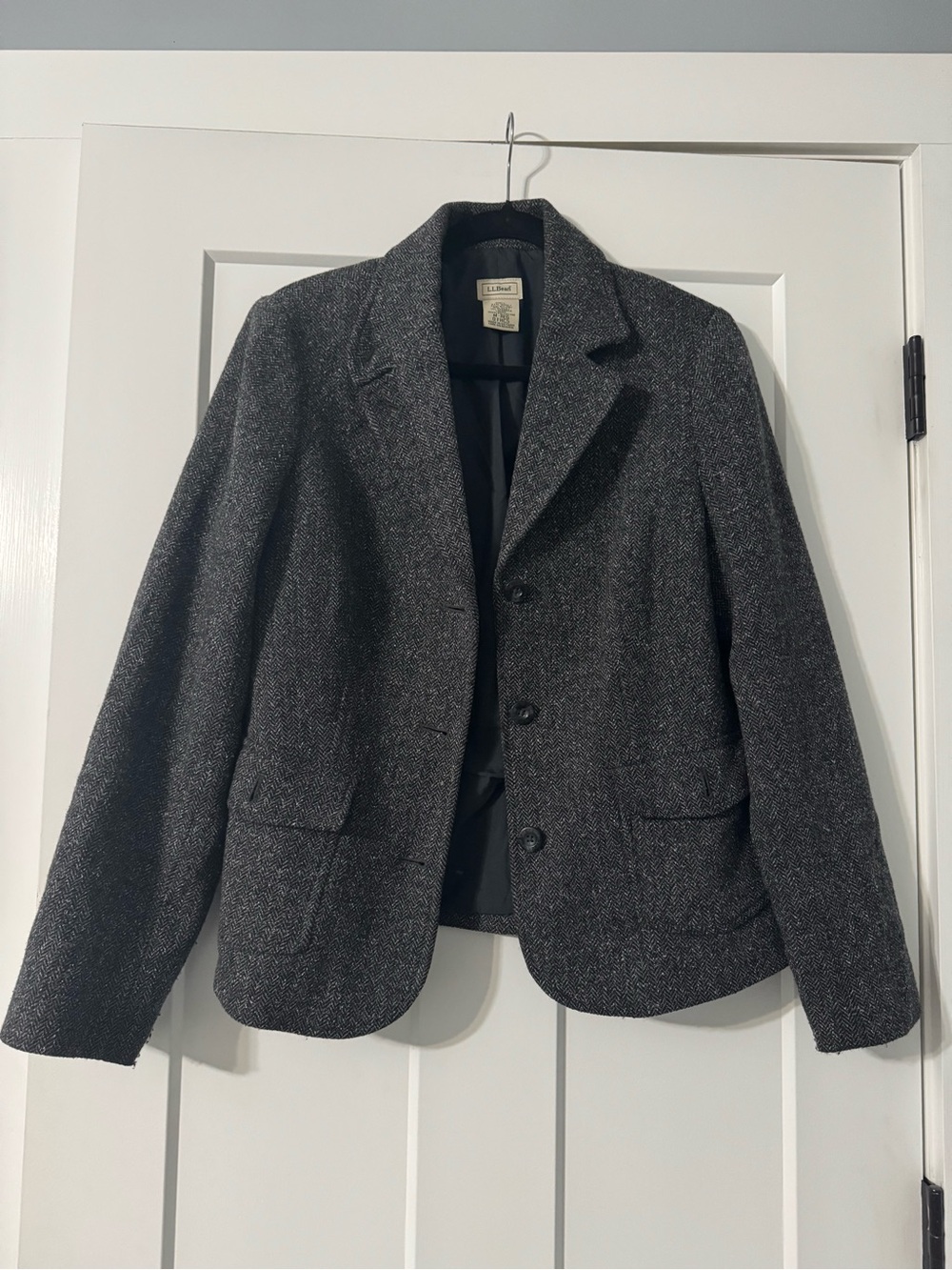 L.L. Bean Women’s Dark Gray Herringbone Wool-Blend Jacket